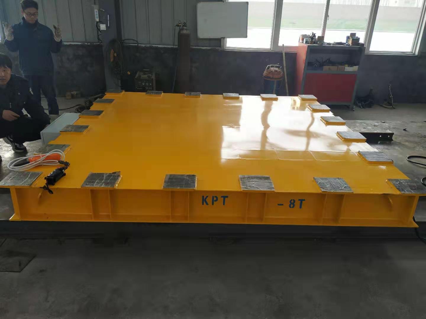 拖纜供電電動(dòng)軌道平車(chē)